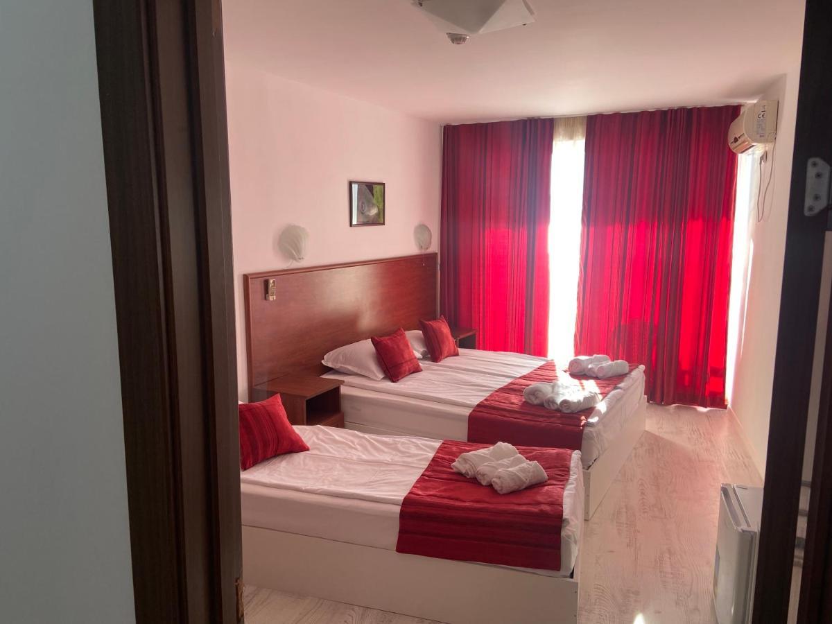 Ribarska Sreshta Family Hotel Tsarevo Exterior photo