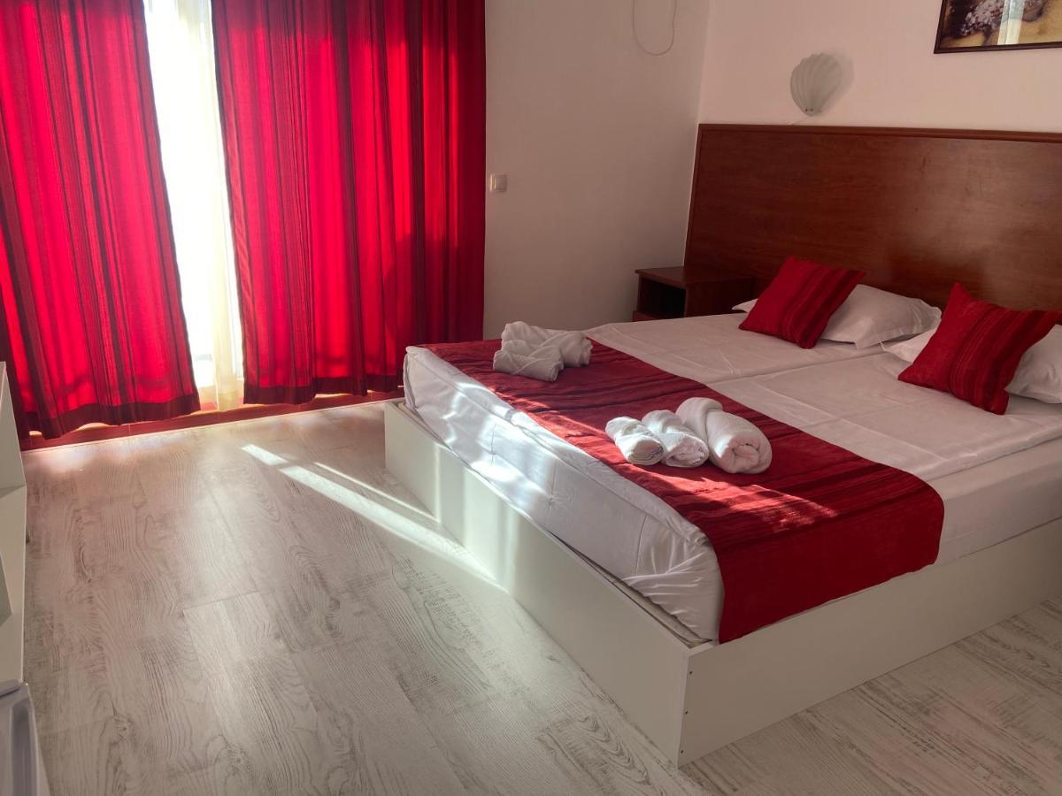 Ribarska Sreshta Family Hotel Tsarevo Exterior photo
