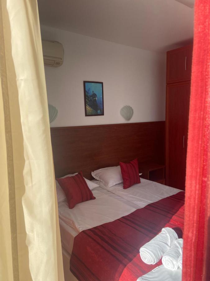 Ribarska Sreshta Family Hotel Tsarevo Exterior photo
